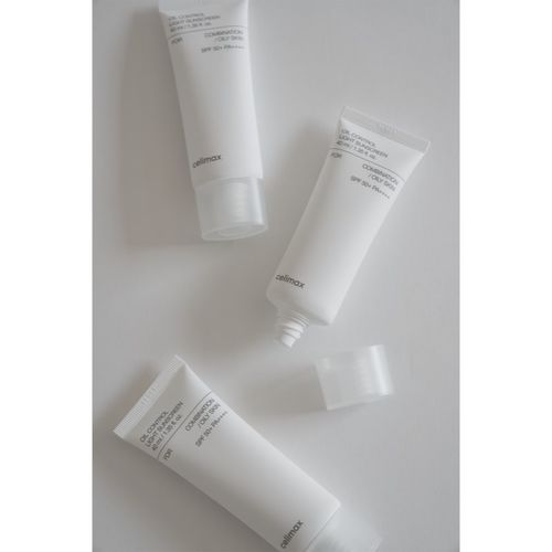 Oil Control Light Sunscreen protector solar SPF 50+ para pieles grasas y mixtas 40 ml - celimax - Modalova