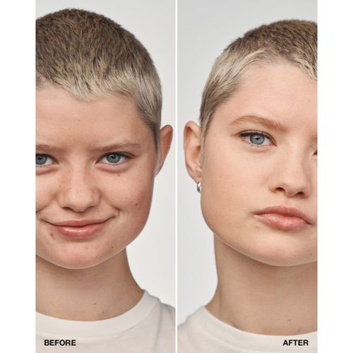 Even Better™ Clinical Serum Foundation Base sérum SPF 20 tono CN 20 Fair 30 ml - Clinique - Modalova