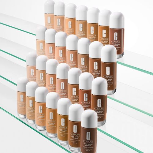 Even Better™ Vitamin Makeup maquillaje líquido SPF 50 tono Light Medium Cool 5 30 ml - Clinique - Modalova