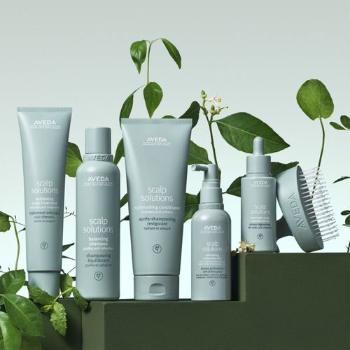 Scalp Solutions Refreshing Protective Mist spray protector para cabello que se engrasa con rapidez 100 ml - Aveda - Modalova