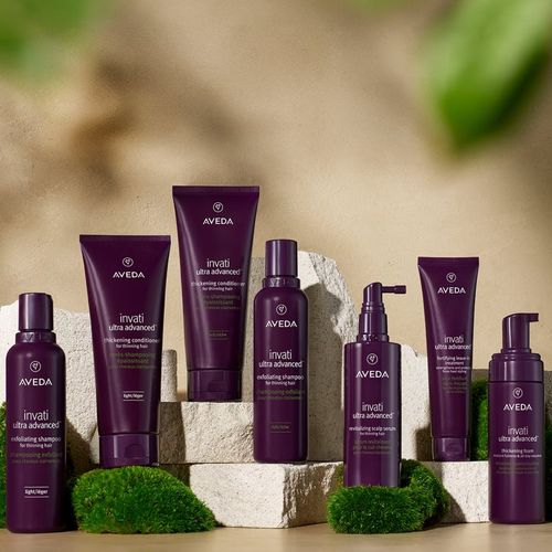 Invati Ultra Advanced™ Exfoliating Shampoo Light champú limpiador suave con efecto exfoliante 50 ml - Aveda - Modalova
