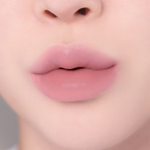 Romantic Blush maquillaje multifuncional para rostro y labios para un look perfecto tono 04 Flora 3.7 g - Banila Co. - Modalova