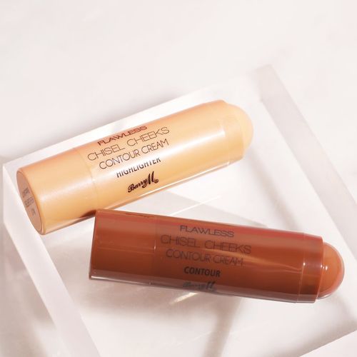 Chisel Cheeks bronceador e iluminador en crema en forma de barra duo balení 2x5 g - Barry M - Modalova