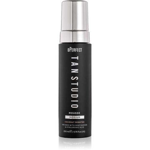 Tan Studio Mousse Express espuma autobronceadora con aroma Coconut 200 ml - BPerfect - Modalova