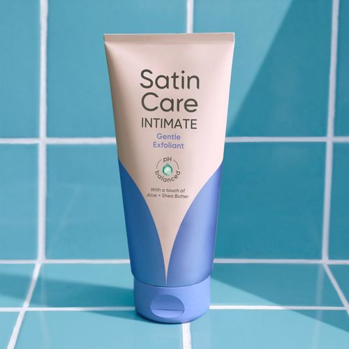 Satin Care Intimate exfoliante suave para arreglar la línea del bikini 177 ml - Gillette - Modalova