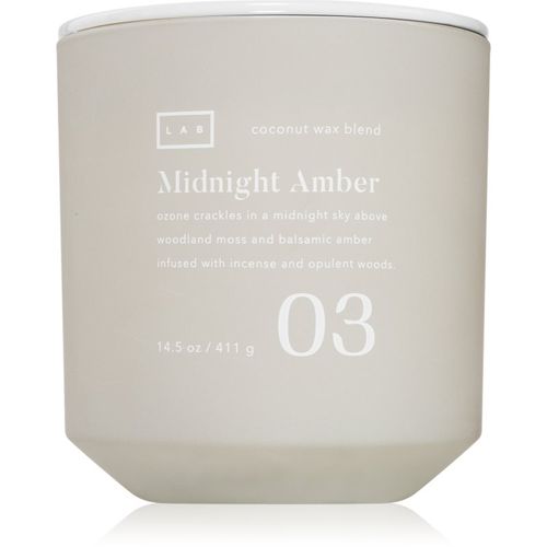 Lab Midnight Amber vela perfumada 411 g - DW Home - Modalova