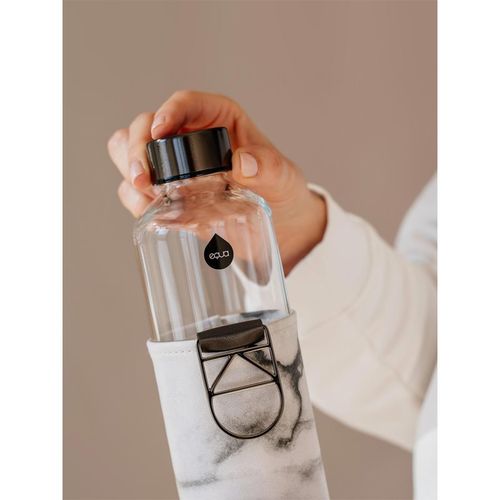 Mismatch botella de agua de cristal + funda de cuero sintético color Stone 1 ud - EQUA - Modalova
