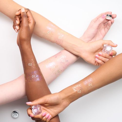 MULTICHROME FLAKES sombras de ojos brillantes con efecto multicromático tono 02 - Cosmic feelings 2 g - essence - Modalova
