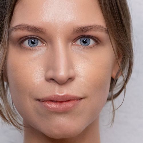 MÁDARA City CC crema CC para unificar el tono de la piel SPF 15 tono Medium 40 ml - Mádara - Modalova