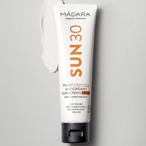 MÁDARA SUN30 protector solar para cuidar la piel 100 ml - Mádara - Modalova