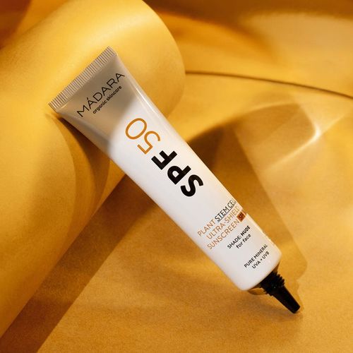 MÁDARA SPF50 crema solar facial SPF 50 40 ml - Mádara - Modalova