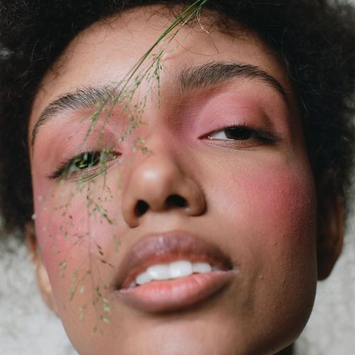 MÁDARA Magnetic Blush colorete en polvo tono Cold Cheeks 6 g - Mádara - Modalova