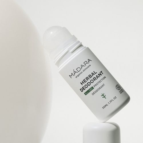 MÁDARA HERBAL desodorante roll-on con bola 50 ml - Mádara - Modalova