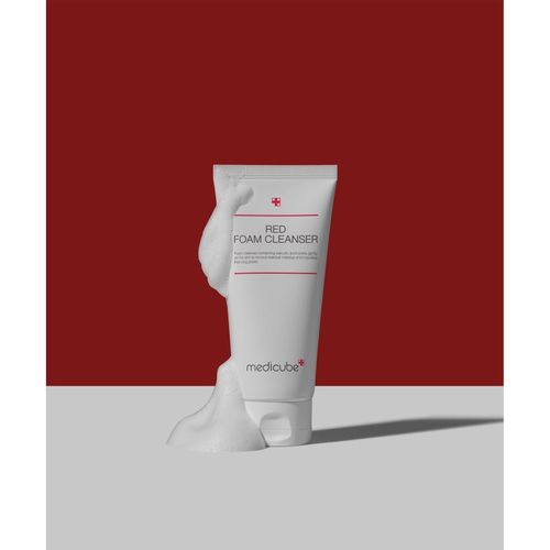 Red Foam Cleanser espuma de limpieza profunda con efectos calmantes 230 ml - Medicube - Modalova