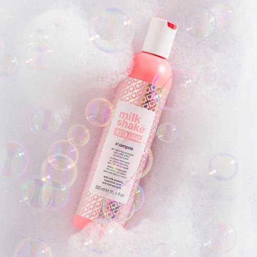 Insta.Light Shampoo champú revitalizador para todo tipo de cabello 300 ml - milk_shake® - Modalova