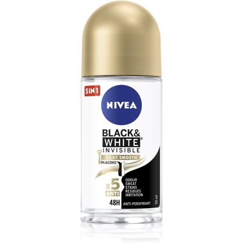 Invisible Black & White Silky Smooth Antitranspirant Deoroller für Damen 50 ml - Nivea - Modalova