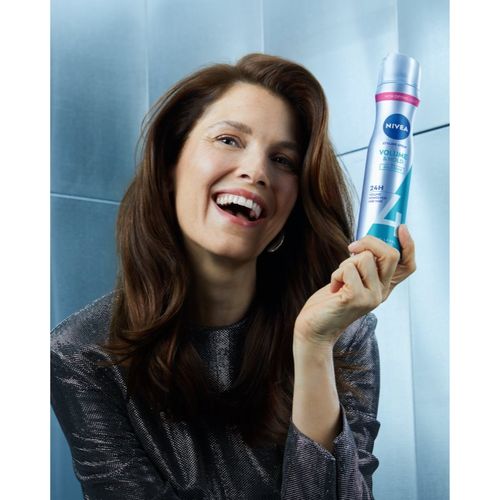 Volume Care laca de pelo para aumentar volumen 3 x 250 ml - Nivea - Modalova