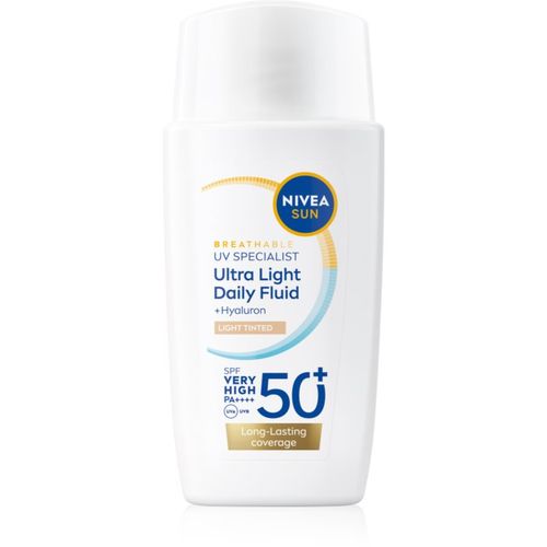 SUN Ultra Light loción ligera con color SPF 50+ tono Light 40 ml - Nivea - Modalova