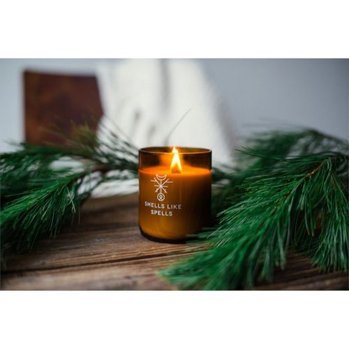 Norse Magic Thor vela perfumada con mecha de madera (concentration/career) 200 g - Smells Like Spells - Modalova