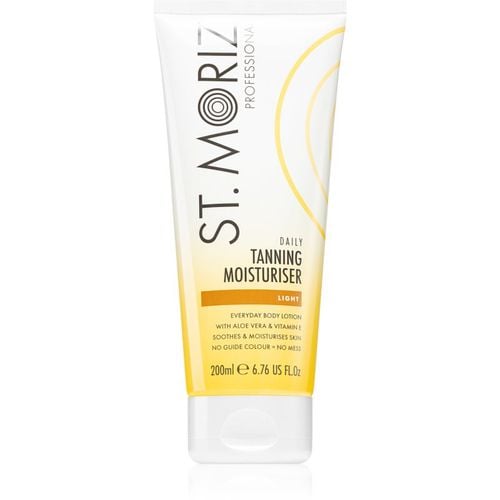 Daily Tanning Moisturiser feuchtigkeitsspendende Selbstbräunercreme durchsichtig Typ Light 200 ml - St. Moriz - Modalova