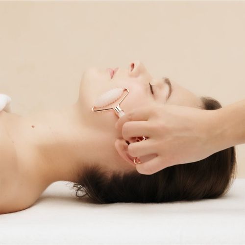 Face Moving Quartz Roller Visage Sculptant rodillo de masaje para el rostro 1 ud - Payot - Modalova