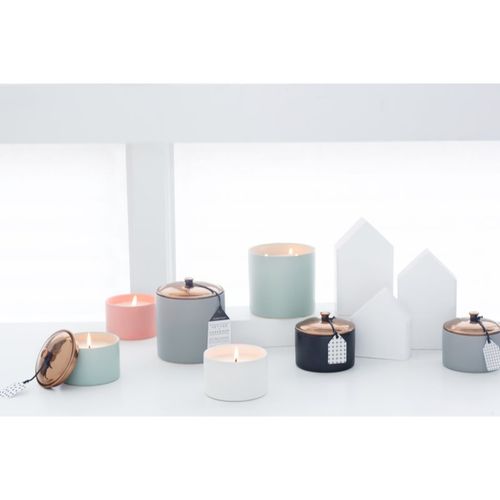 Hygge Wild Fig + Cedar vela perfumada 425 g - Paddywax - Modalova