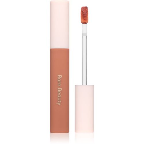 Lip Souffle barra de labios matificante tono Elevate 3.9 ml - Rare Beauty - Modalova