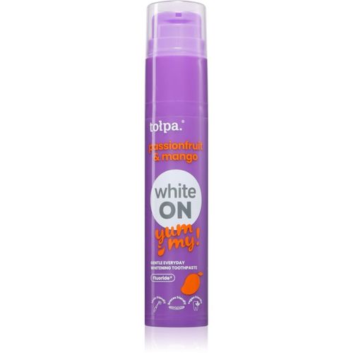 On White Yummy pasta de dientes blanqueadora sabor Passionfruit & Mango 60 g - Tołpa - Modalova