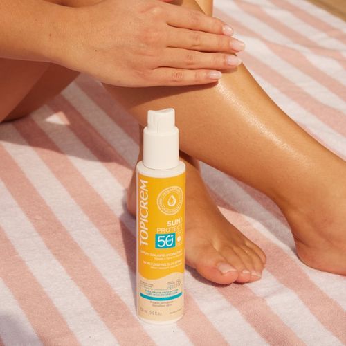 Sun Protect Moisturizing Sun Spray spray protector con efecto hidratante SPF 50+ 150 ml - Topicrem - Modalova
