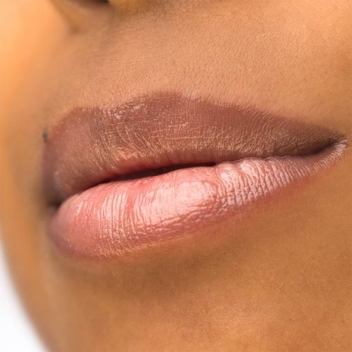 Plump Your Pucker Lip Gloss brillo de labios para dar volumen tono Howdy Honey 2.7 ml - theBalm - Modalova