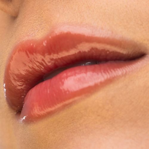 Plump Your Pucker Lip Gloss brillo de labios para dar volumen tono Rodeo Show 2.7 ml - theBalm - Modalova