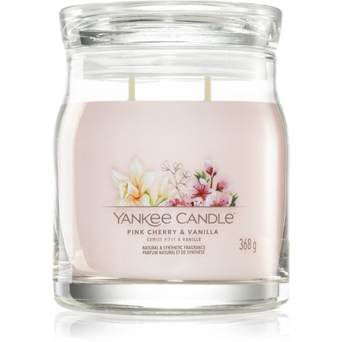 Pink Cherry & Vanilla vela perfumada Signature 368 g - Yankee Candle - Modalova