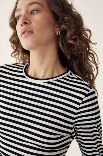 Luana Top Ivory Black Stripe - Noella - Modalova