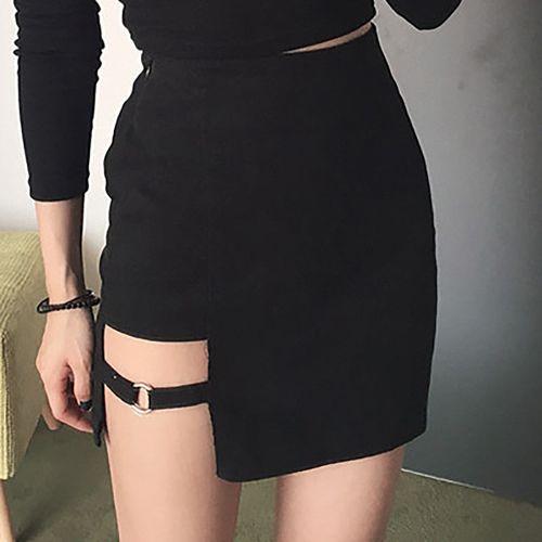 Korean Style Black Hip Skirts - musthaveskirts - Modalova