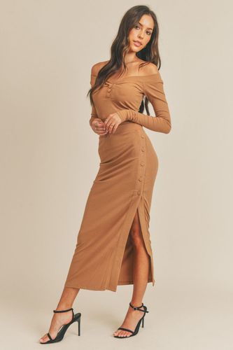 MABLE Button Detail Crop Top and Slit Midi Skirt Set - Trendsi - Modalova