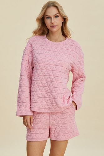 Double Take Full Size Texture Round Neck Long Sleeve Top and Shorts Set - Trendsi - Modalova