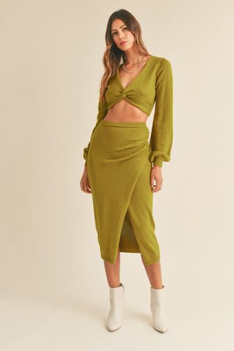 MABLE Front Twisted Knit Top and Midi Skirt Set - Trendsi - Modalova