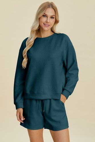 Double Take Full Size Texture Round Neck Long Sleeve Top and Shorts Set - Trendsi - Modalova