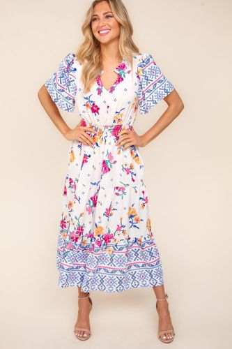 Haptics Printed Notched Short Sleeve Tiered Dress - Trendsi - Modalova