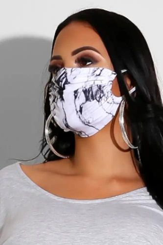 Black White Marble Print Face Mask - Kandy Kouture - Modalova