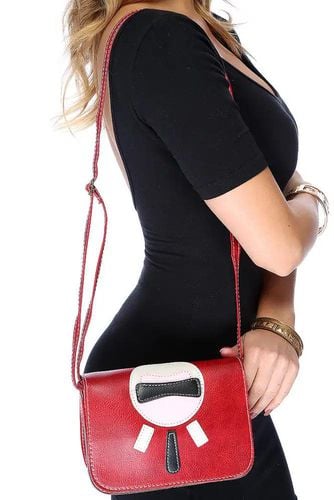 Red Patch Design Messenger Crossbody Handbag - Kandy Kouture - Modalova