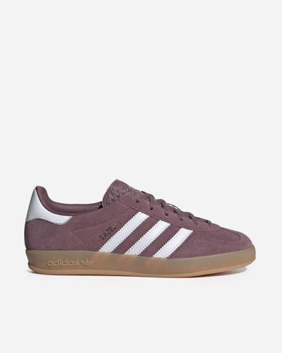 Gazelle Indoor 42 2/3 - SHAFIG/FTWWHT/GUM - Adidas Ori - Modalova