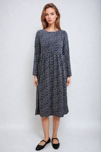 Nadia Midi Kleid - schwarzblütig - VILA - Modalova