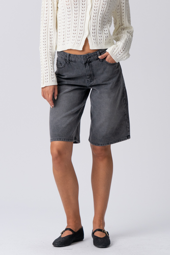 Denim Jorts Schwarzer Denim - Size XS - TEESHOPPEN - Modalova