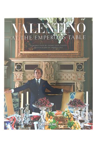 Valentino: At The Emperors Table - ASSOULINE - Modalova