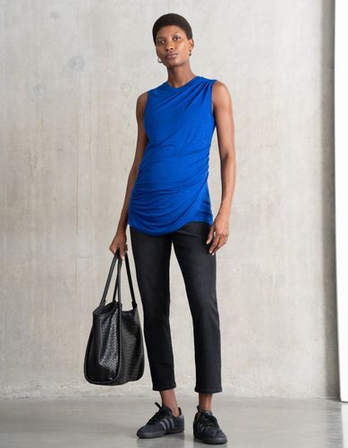 Haut de maternité sans manches drapé sur le devant - Seraphine - Modalova