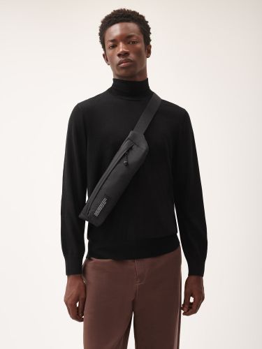 Men's Regenerative Merino Wool Turtleneck Sweater - PANGAIA - Modalova