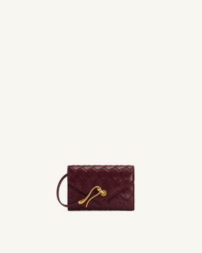 Celeste Woven Texture Envelope Wallet - Wine Red - JW PEI - Modalova