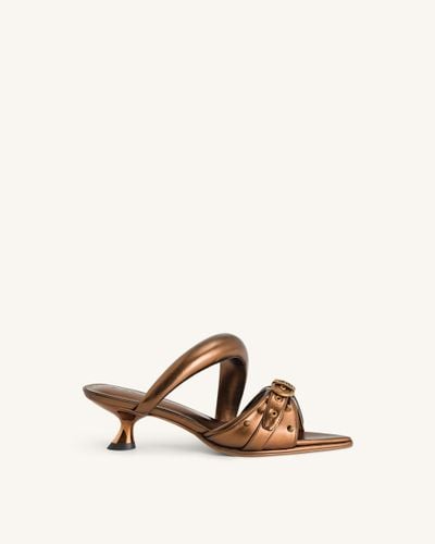 Sara Studded Metallic Mule - Gold - JW PEI - Modalova