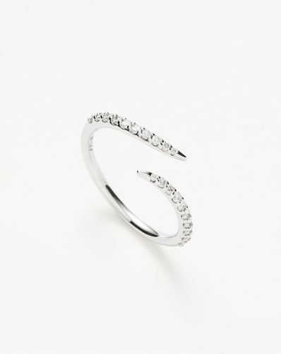 Fine Open Claw Ring | 14ct White Gold/Diamond - Missoma - Modalova